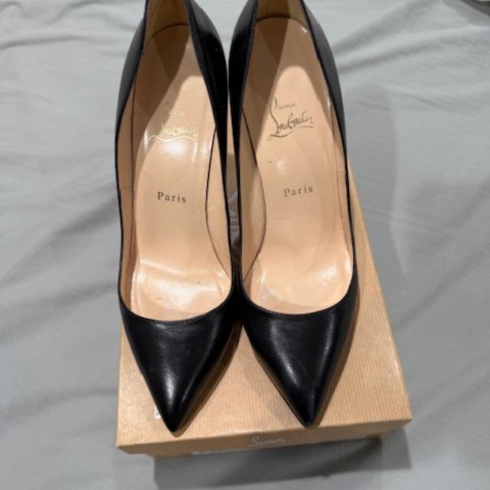 CHRISTIAN LOUBOUTIN - Black leather pumps/heels - "PIGALLE 100" - size EU 40